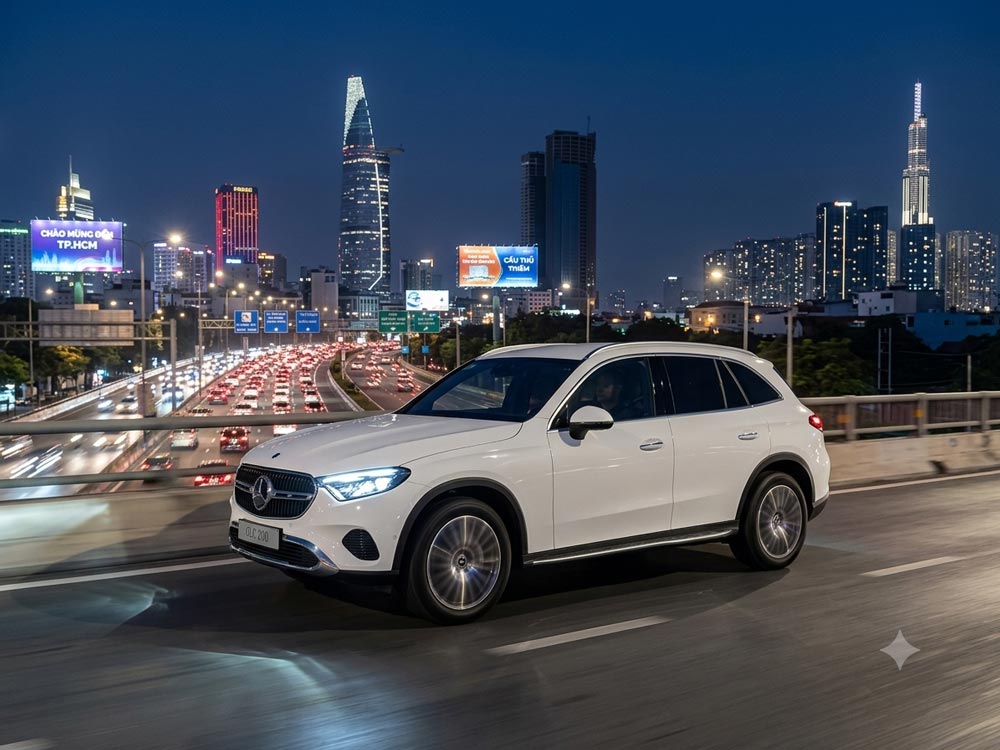 Mercedes GLC 200 4MATIC Đi Phố Có Phù Hợp Không?