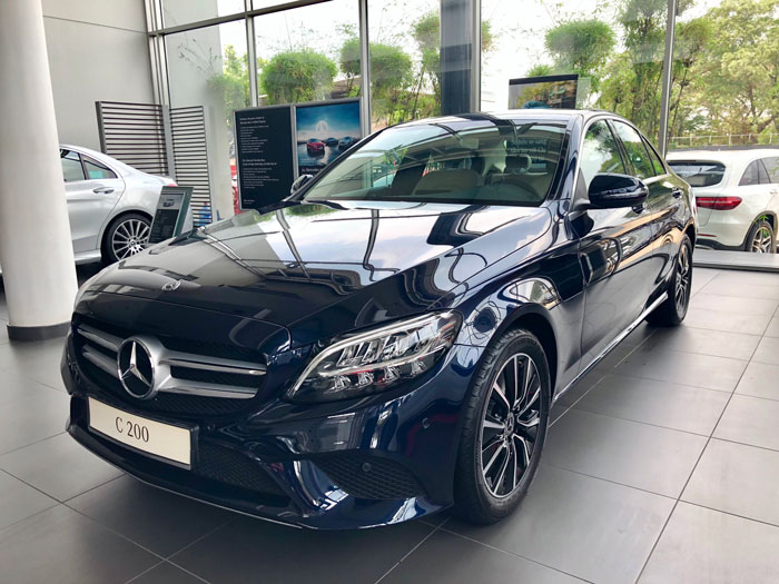 Xe Mercedes C 200 2019 màu đen đã có mặt tại Mercedes Trường Chinh